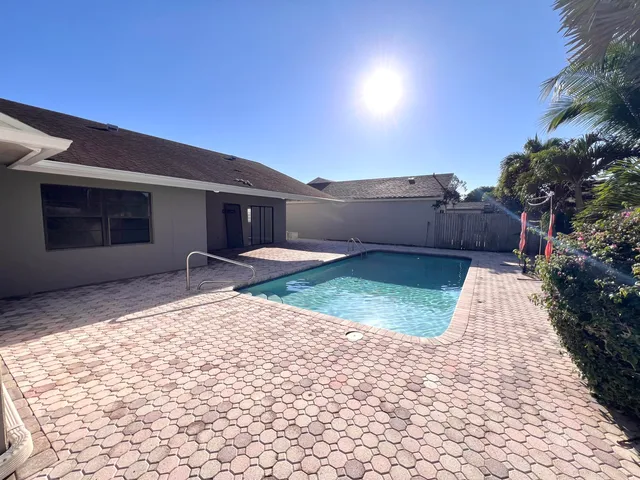 $630,000 | 21013 Country Creek Drive, Boca Raton, FL 33428