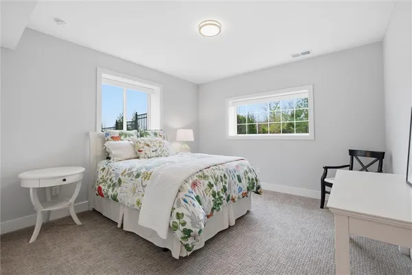 $1,175,000 | 10707 West 142nd Terrace, Overland Park, KS 66221