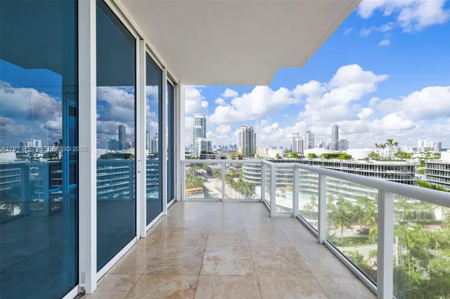 $17,000 | 50 South Pointe Drive, Unit 1107, Miami Beach, FL 33139