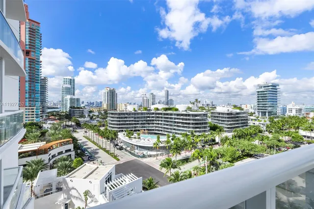 $17,000 | 50 South Pointe Drive, Unit 1107, Miami Beach, FL 33139