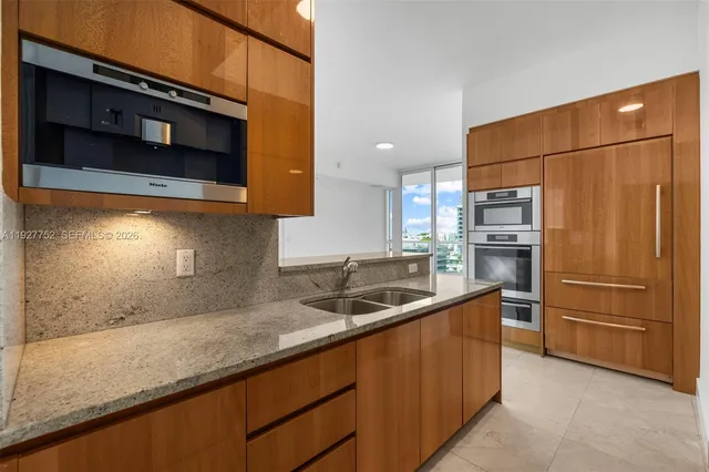 $17,000 | 50 South Pointe Drive, Unit 1107, Miami Beach, FL 33139