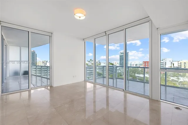 $17,000 | 50 South Pointe Drive, Unit 1107, Miami Beach, FL 33139