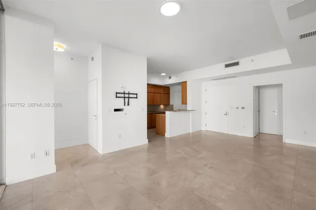 $17,000 | 50 South Pointe Drive, Unit 1107, Miami Beach, FL 33139
