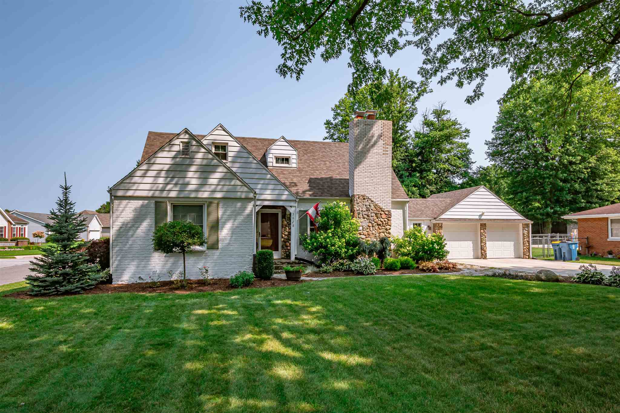 3628 Vistula Road Mishawaka, IN 46544 - Photo 1 of 36 Gallery Image 1
