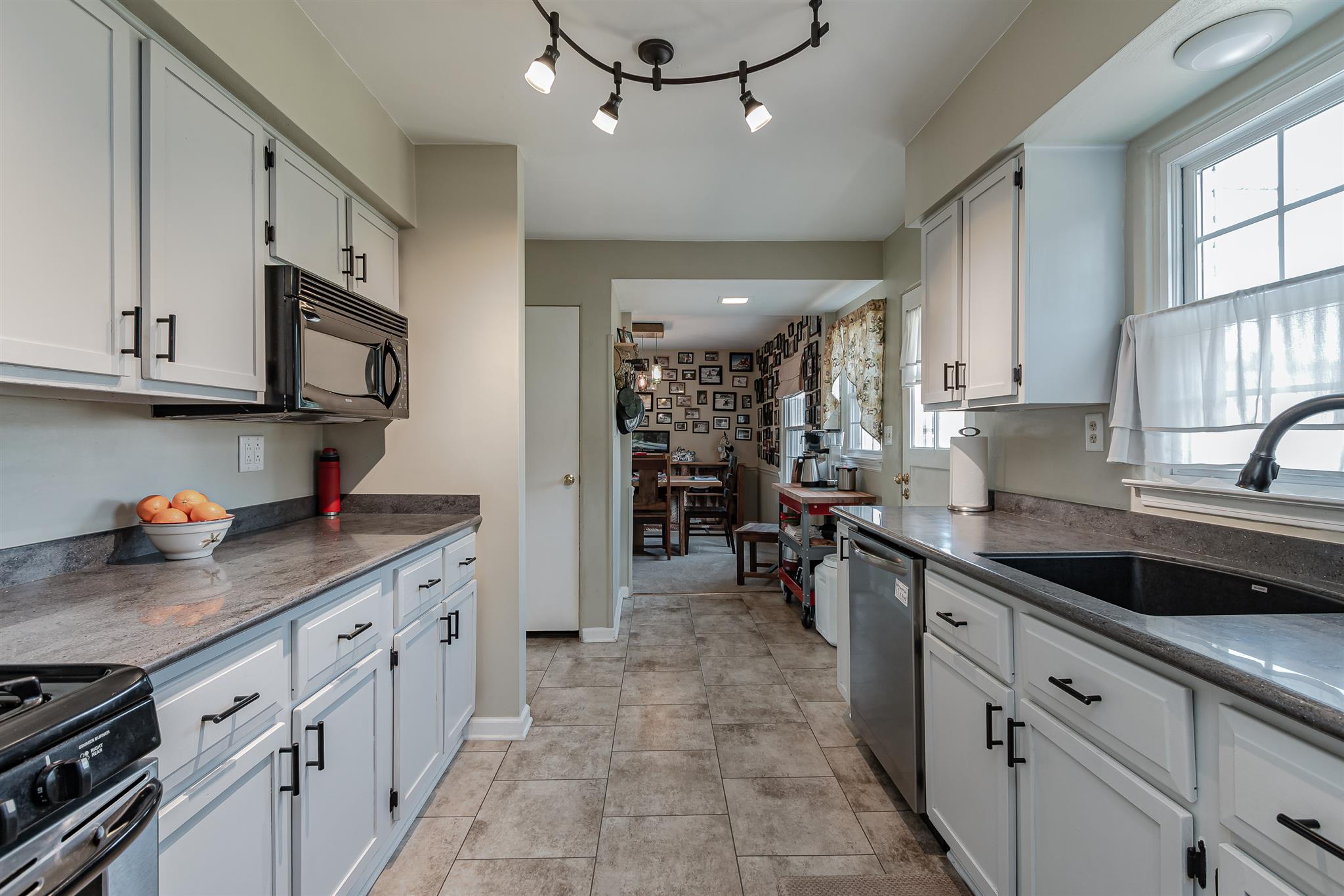3628 Vistula Road Mishawaka, IN 46544 - Photo 13 of 36 Gallery Image 13