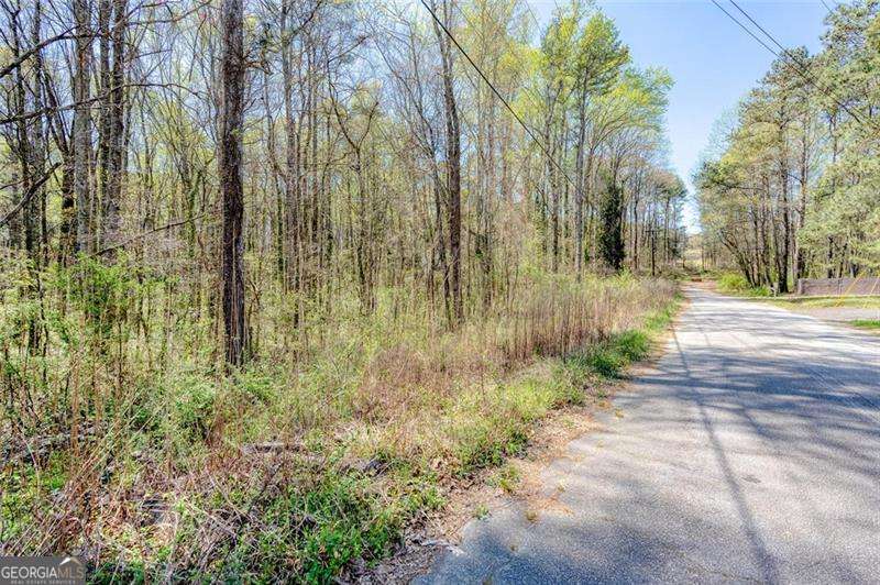 959 Old Milford Church Road Southwest Marietta, GA 30060 - Photo 2 of 45