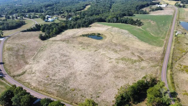 $157,500 | 3 Hwy M Highway, Hartsburg, MO 65039