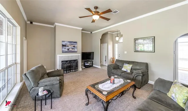 $245,900 | 3833 Lakeside Drive, Shreveport, LA 71119