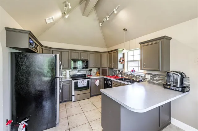 $245,900 | 3833 Lakeside Drive, Shreveport, LA 71119