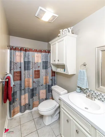 $245,900 | 3833 Lakeside Drive, Shreveport, LA 71119