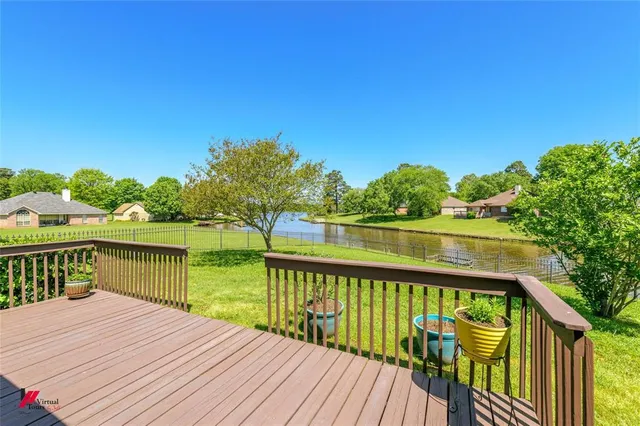 $245,900 | 3833 Lakeside Drive, Shreveport, LA 71119