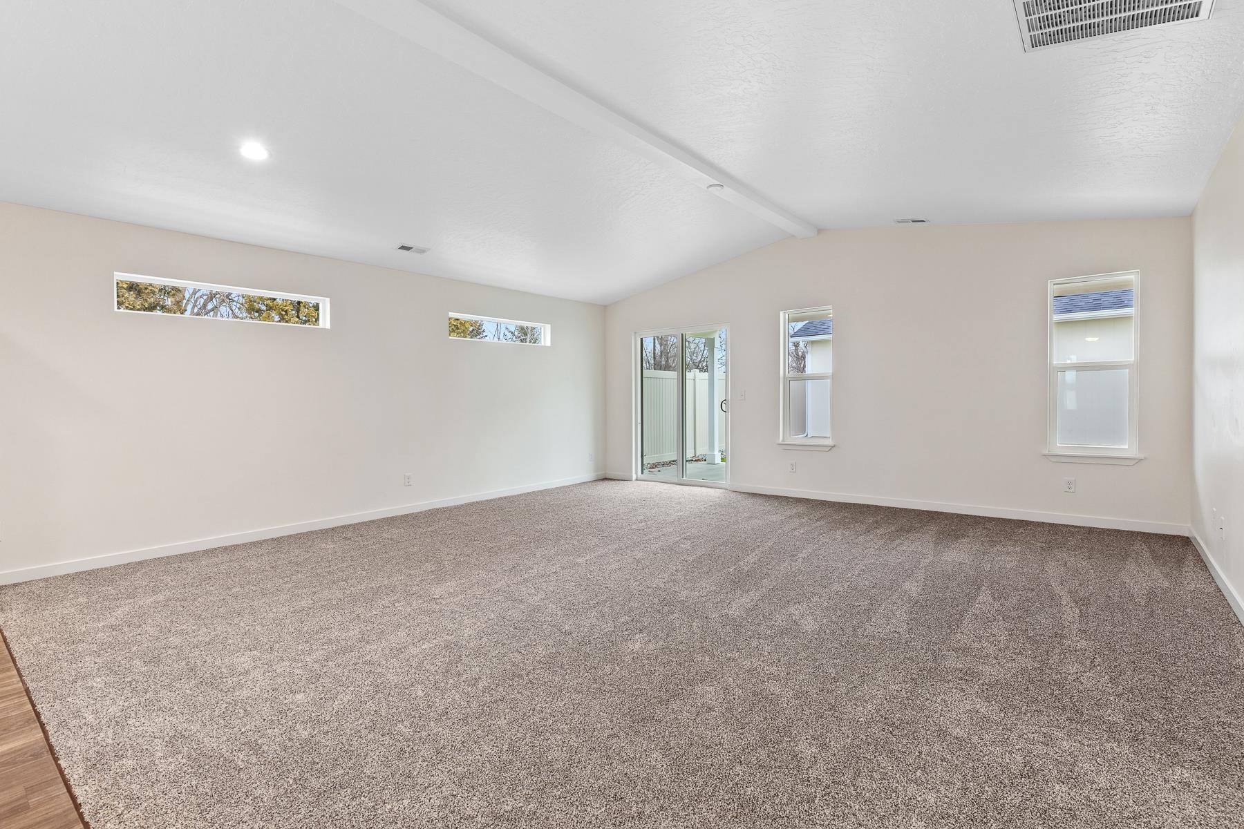1105 South Rees Lane Spokane Valley, WA 99037 - Photo 6 of 39 Gallery Image 6