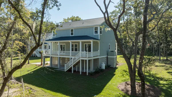 $1,100,000 | 1305 Wood Sorrel Drive, Moncks Corner, SC 29461
