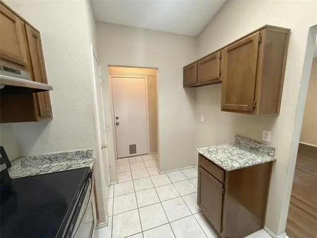 $2,150 | 6628 Fair Oaks Drive, Watauga, TX 76148