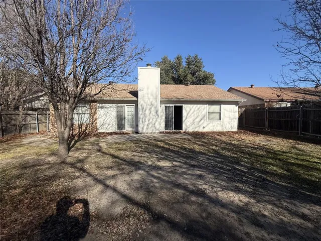 $2,150 | 6628 Fair Oaks Drive, Watauga, TX 76148