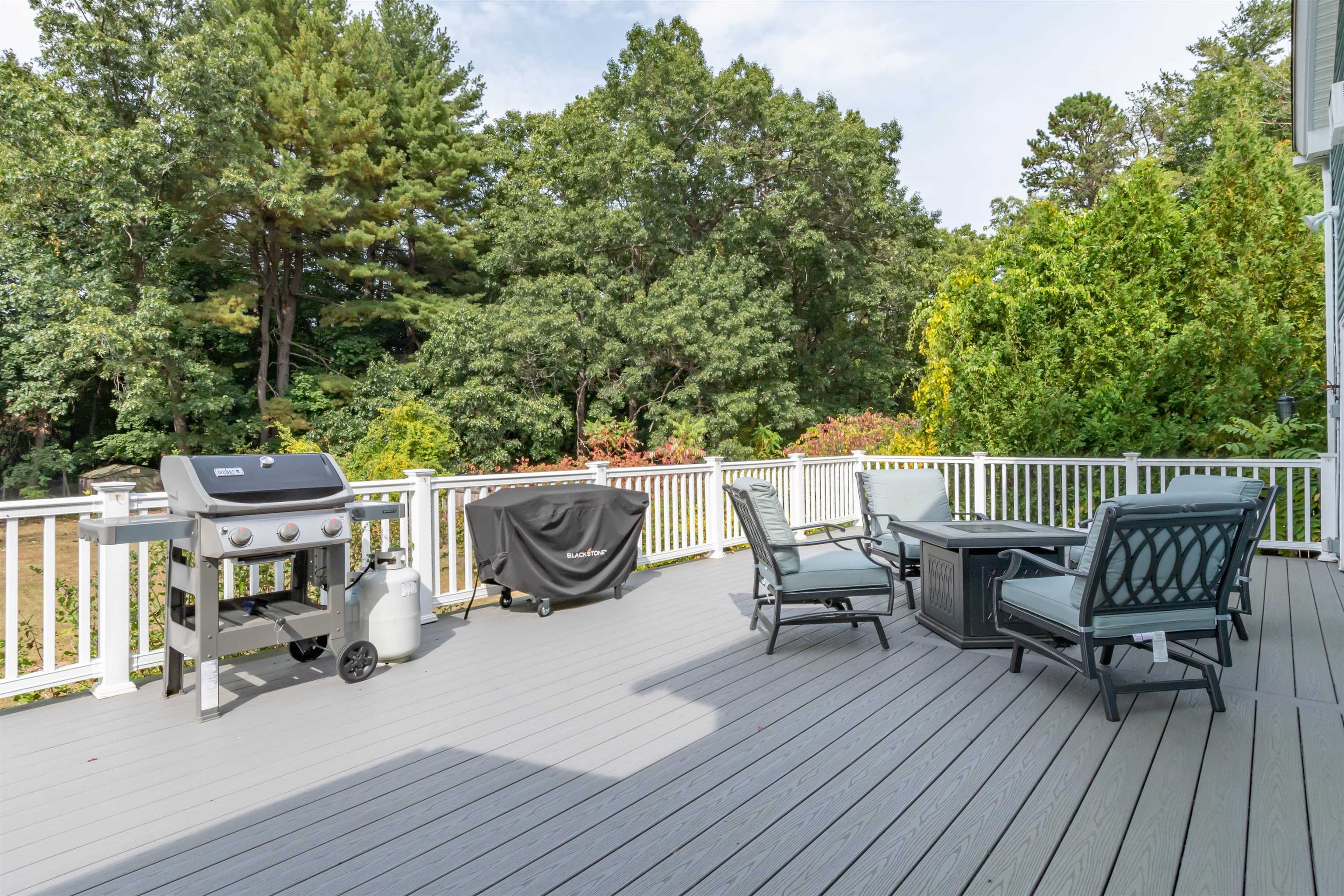 58 Taylor Street Nashua, NH 03060 - Photo 29 of 41