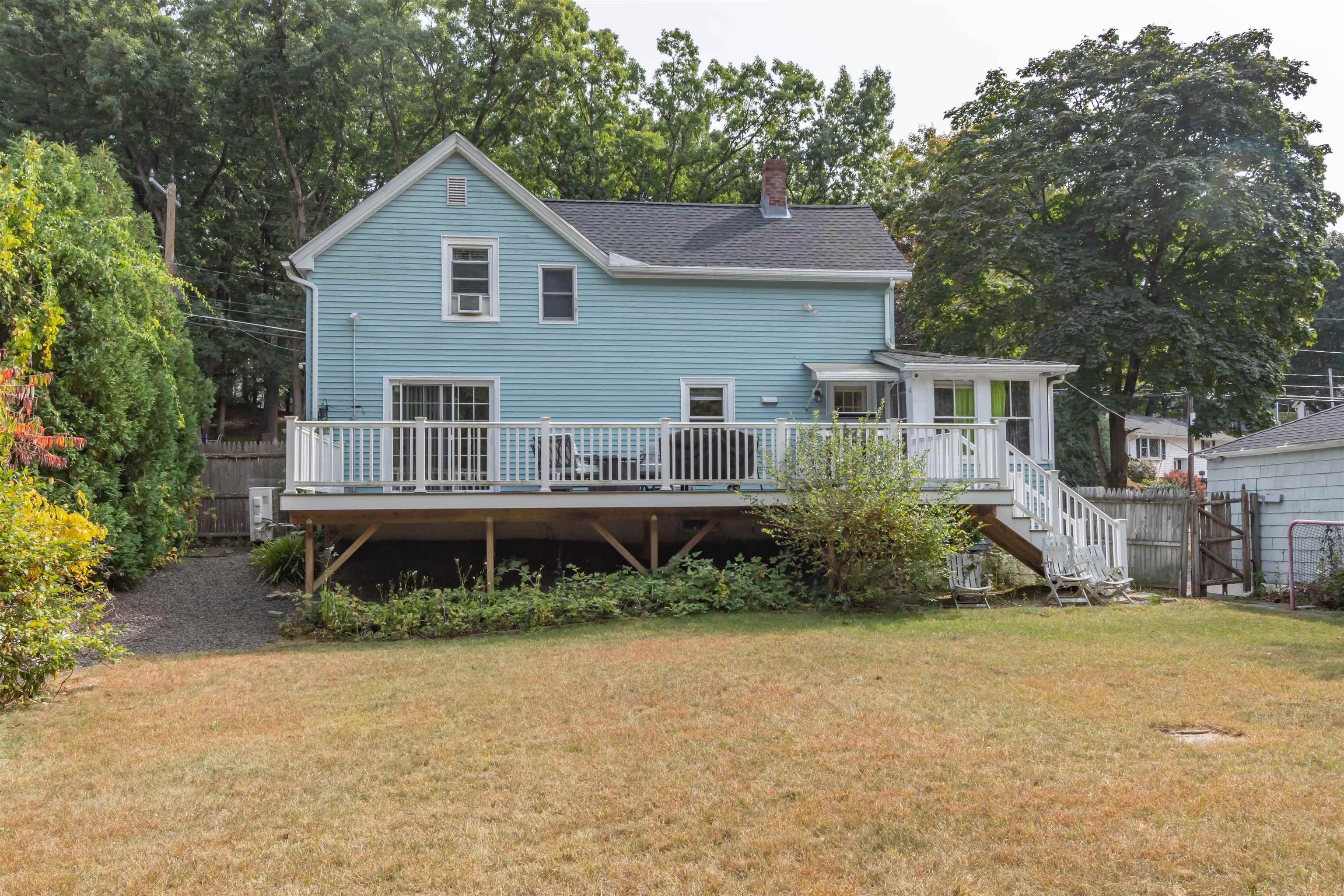 58 Taylor Street Nashua, NH 03060 - Photo 32 of 41
