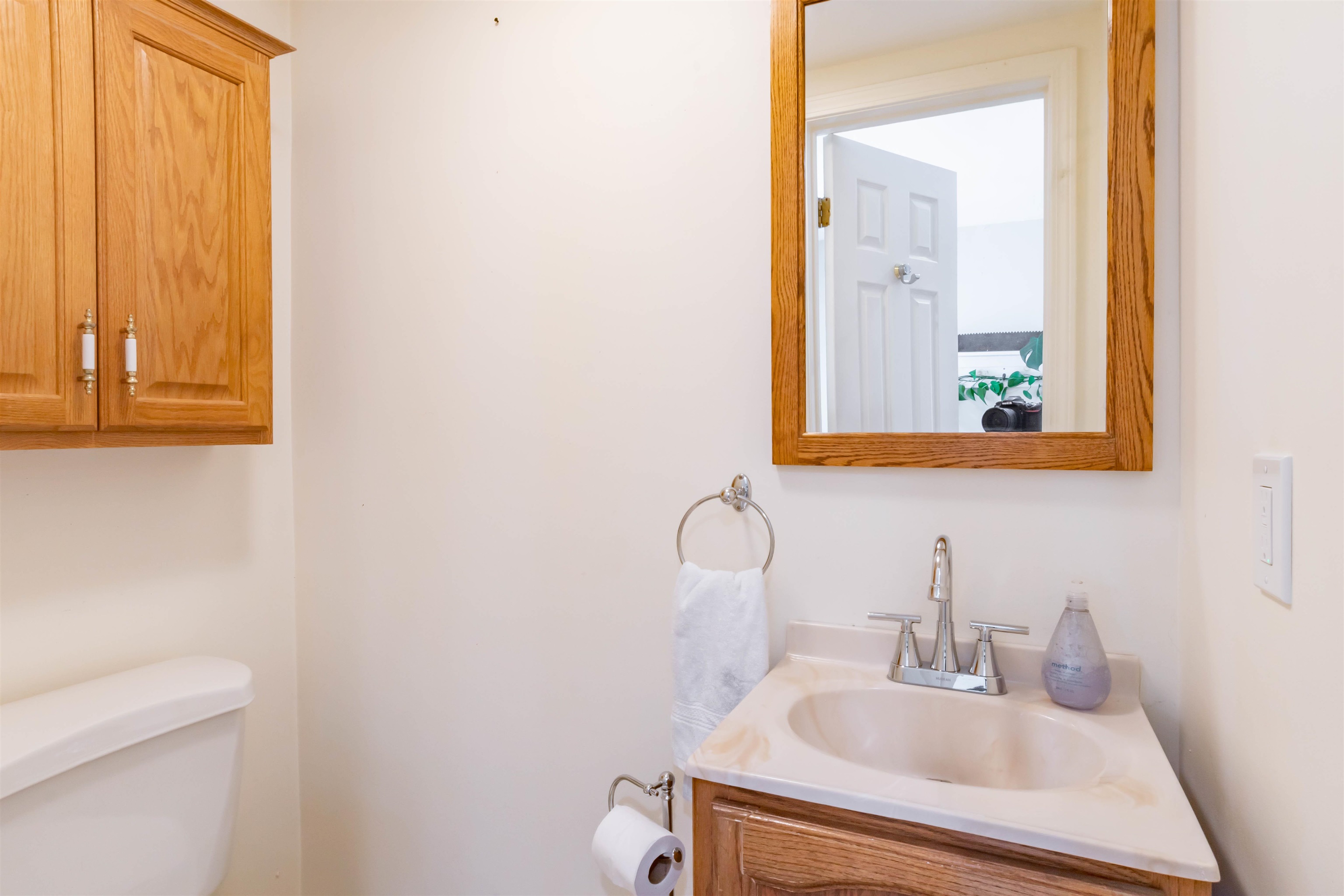 58 Taylor Street Nashua, NH 03060 - Photo 36 of 41