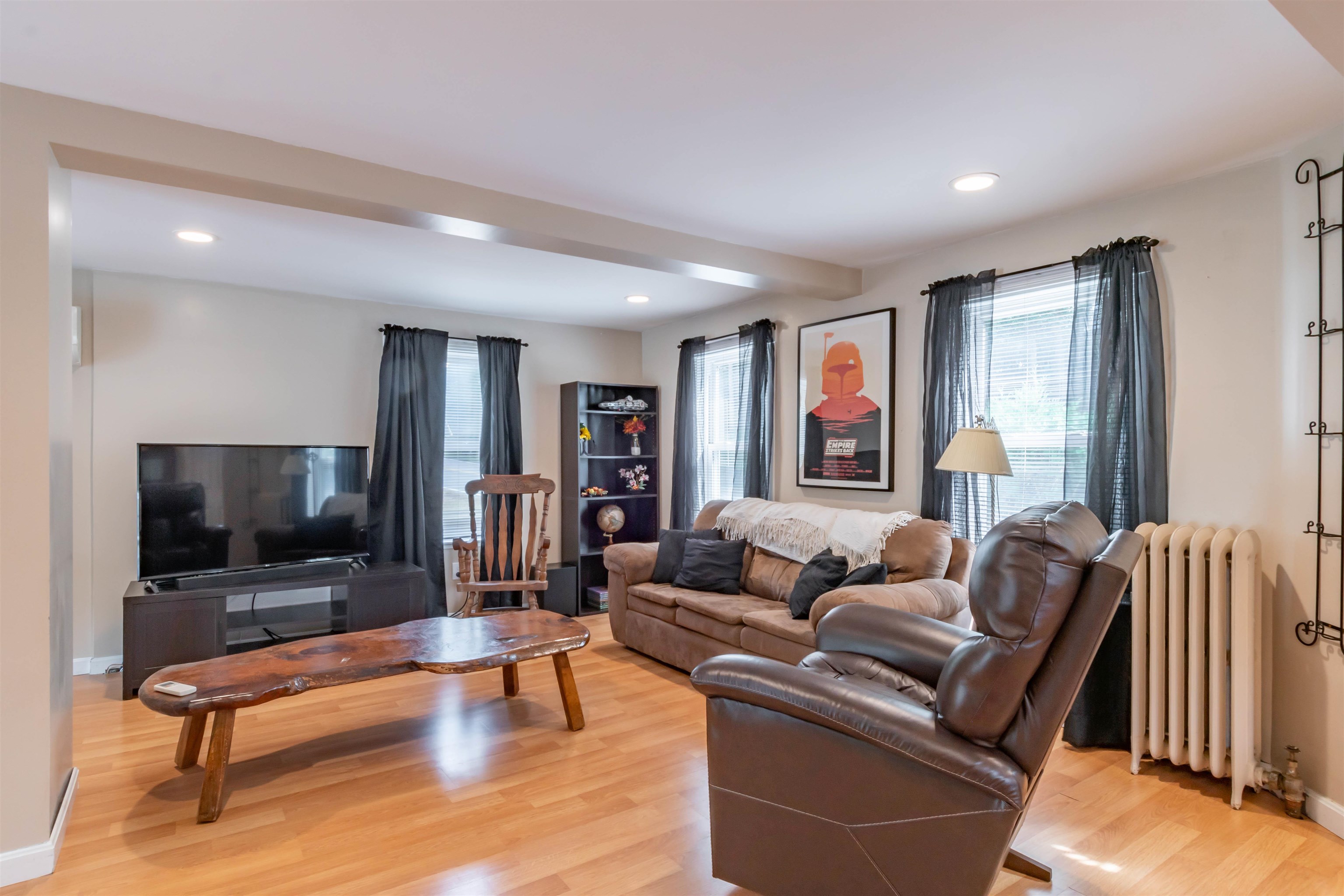 58 Taylor Street Nashua, NH 03060 - Photo 6 of 41