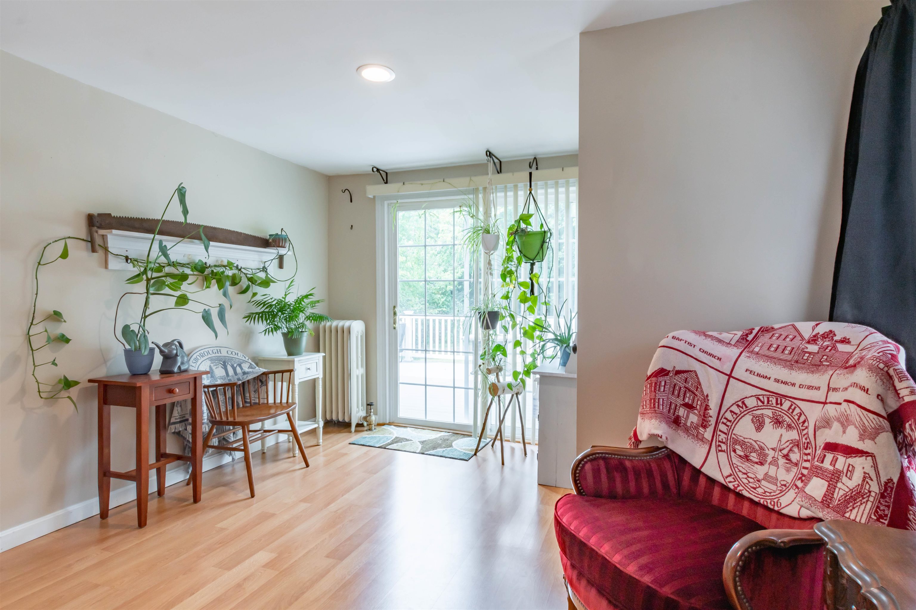 58 Taylor Street Nashua, NH 03060 - Photo 10 of 41