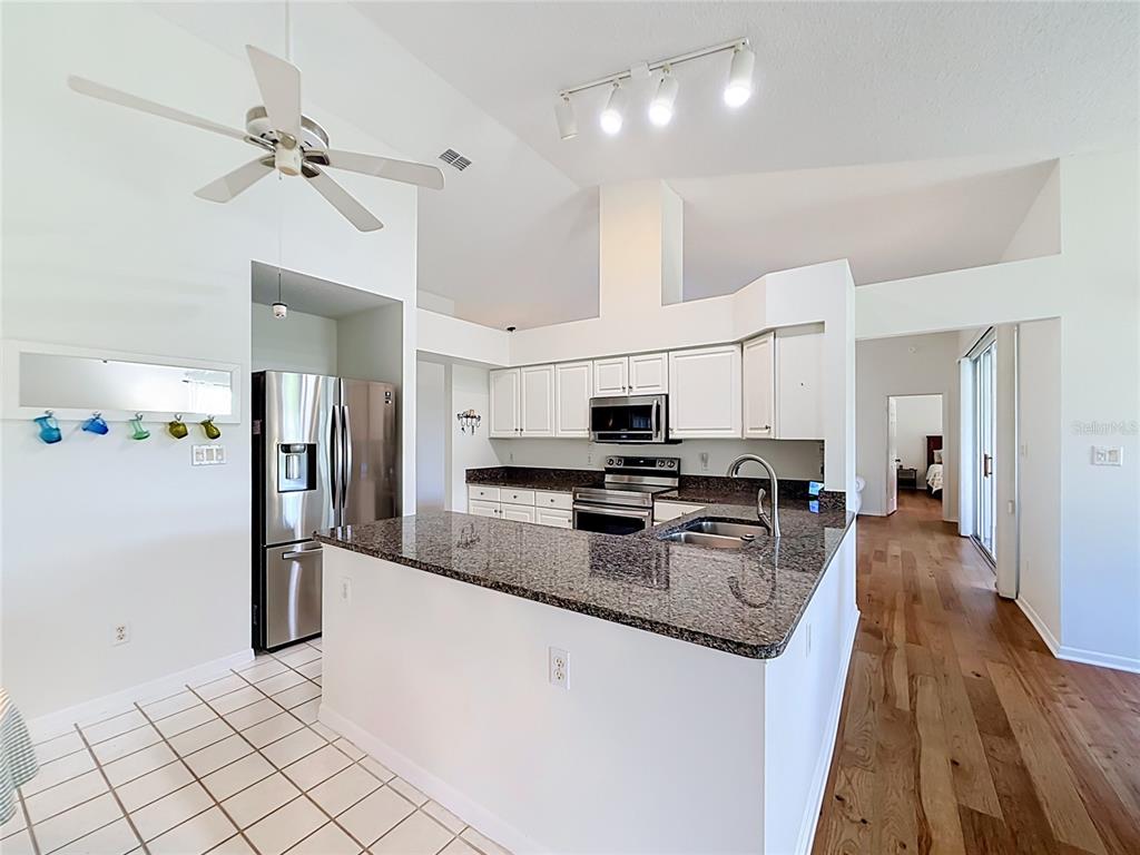 25106 Meriweather Road Leesburg, FL 34748 - Photo 16 of 52 Gallery Image 16