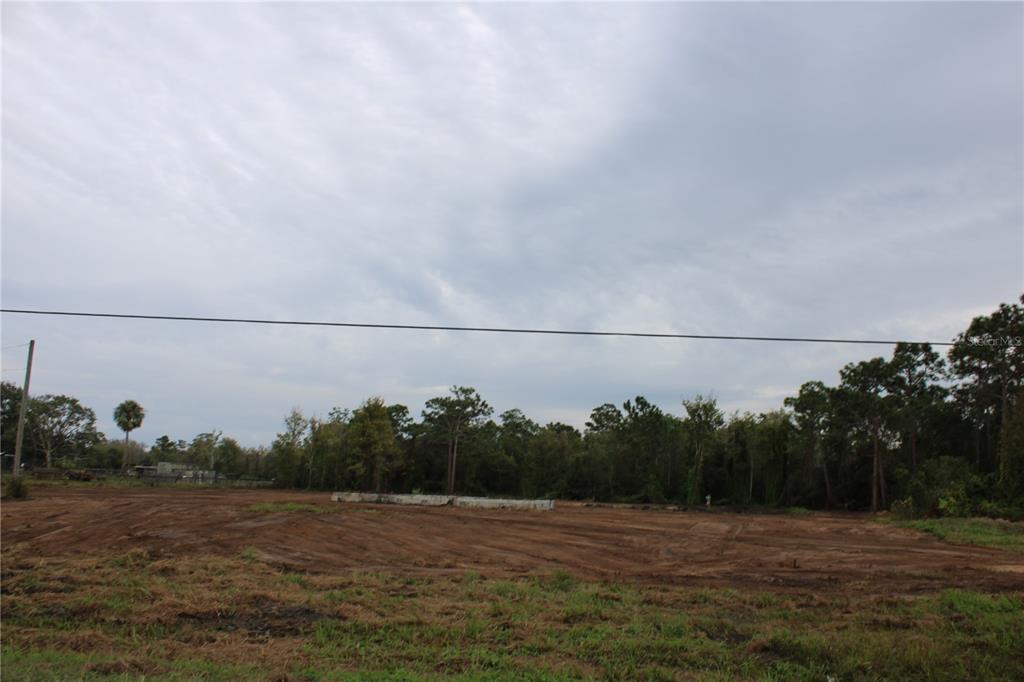 34254 Northwest 21st Avenue Okeechobee, FL 34972 - Photo 3 of 5 a view of a field
