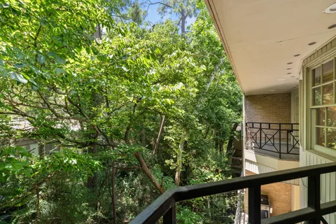 $915,000 | 201 Vanderpool Lane, Unit 137, Houston, TX 77024