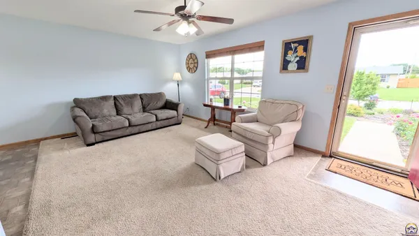 $258,500 | 1223 Riley Avenue, Emporia, KS 66801