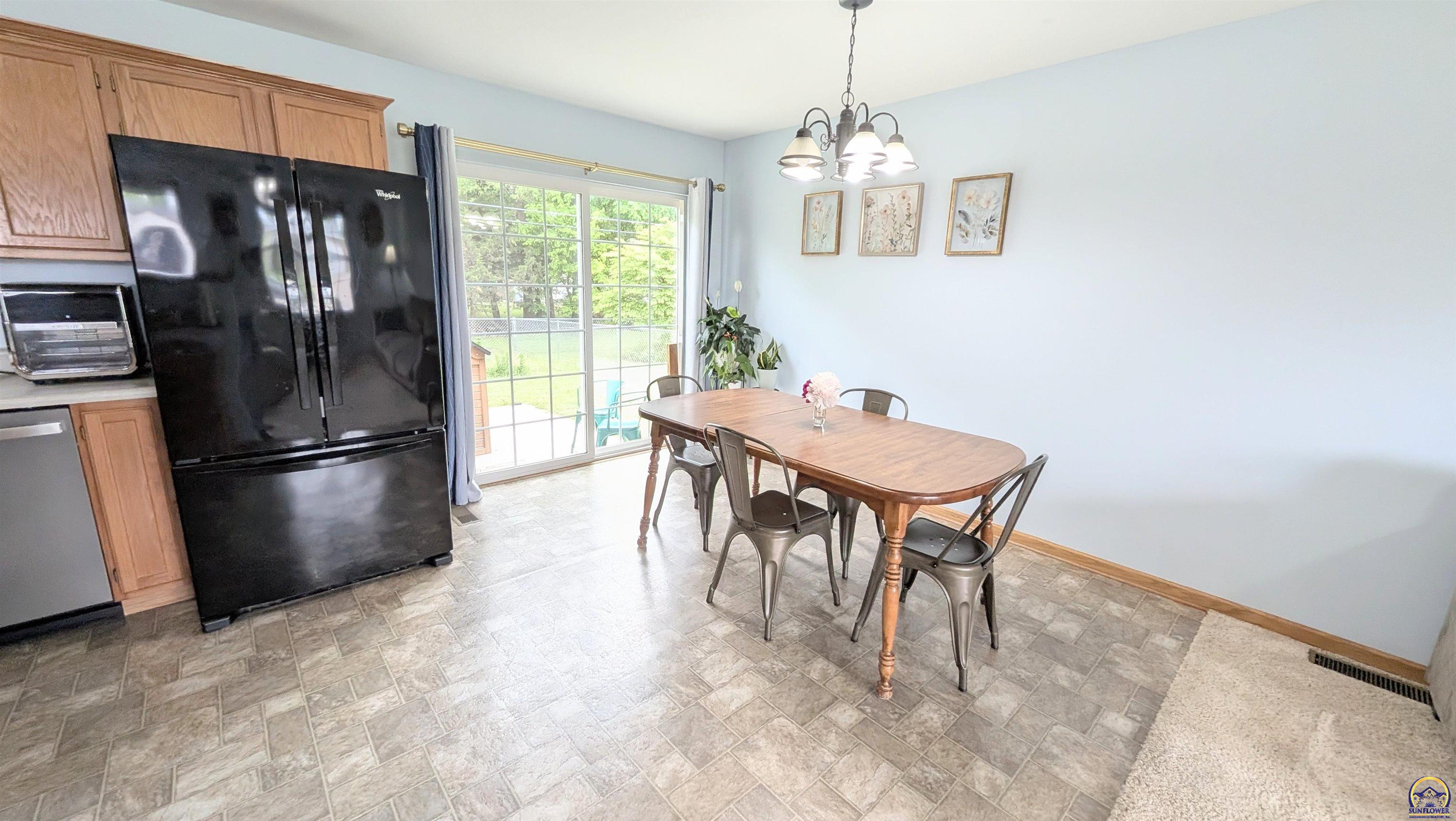 1223 Riley Avenue Emporia, KS 66801 - Photo 21 of 43
