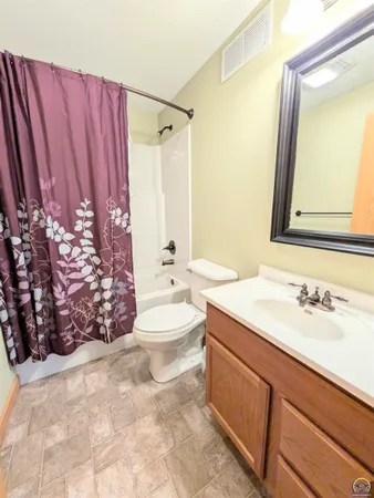 $258,500 | 1223 Riley Avenue, Emporia, KS 66801