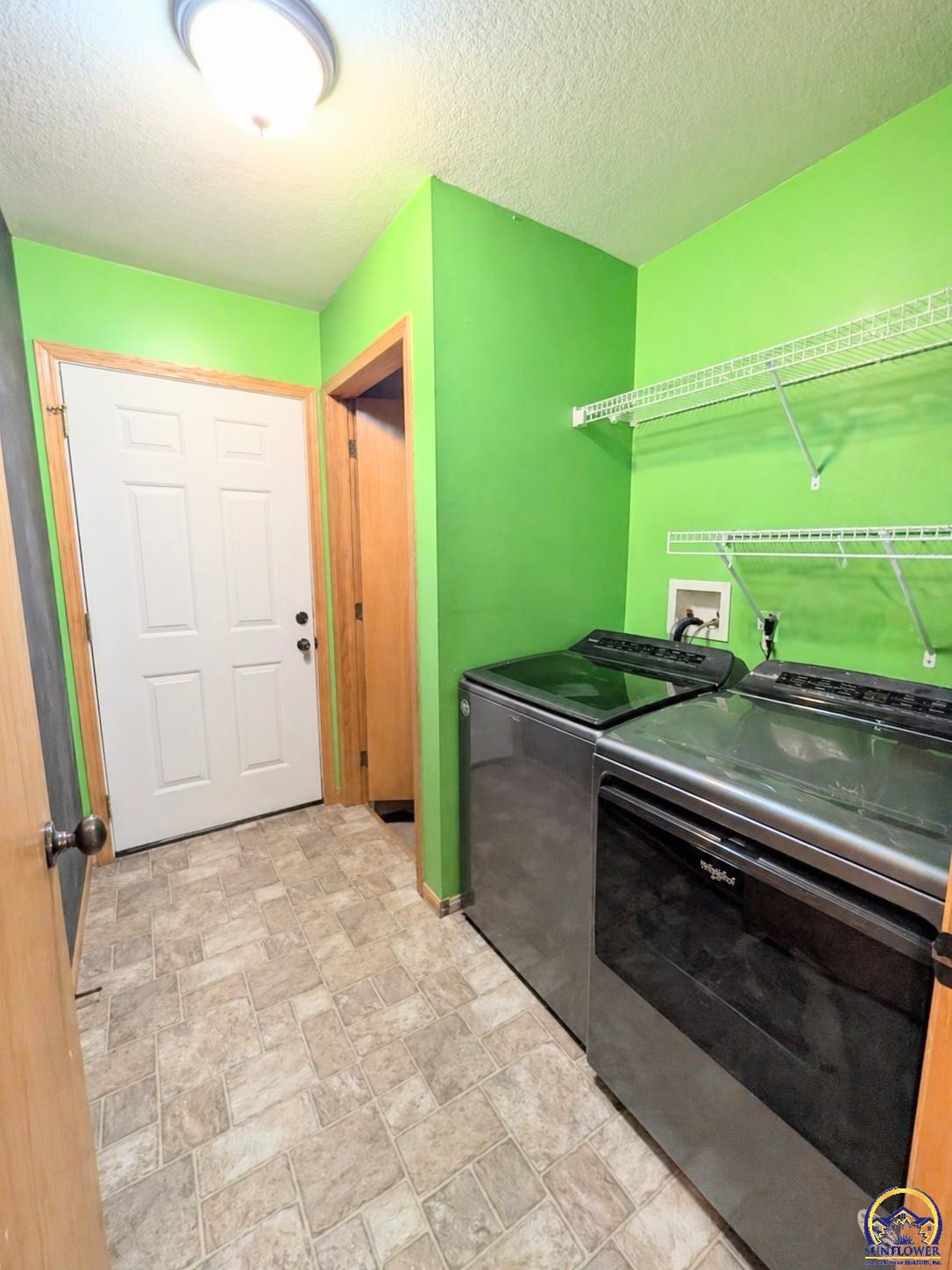 1223 Riley Avenue Emporia, KS 66801 - Photo 33 of 43