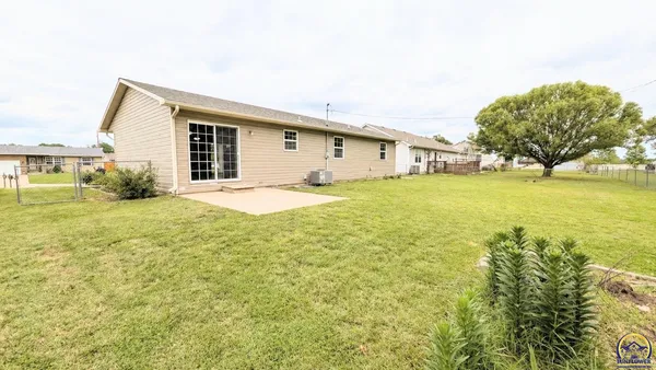 $258,500 | 1223 Riley Avenue, Emporia, KS 66801