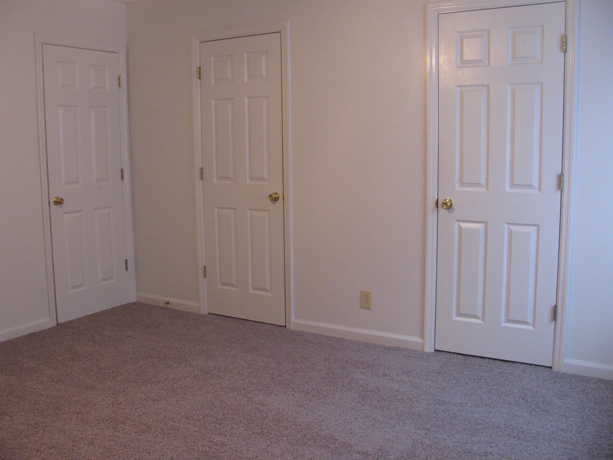 210 Travis Lane Springfield, TN 37172 - Photo 10 of 11 a view of an empty room