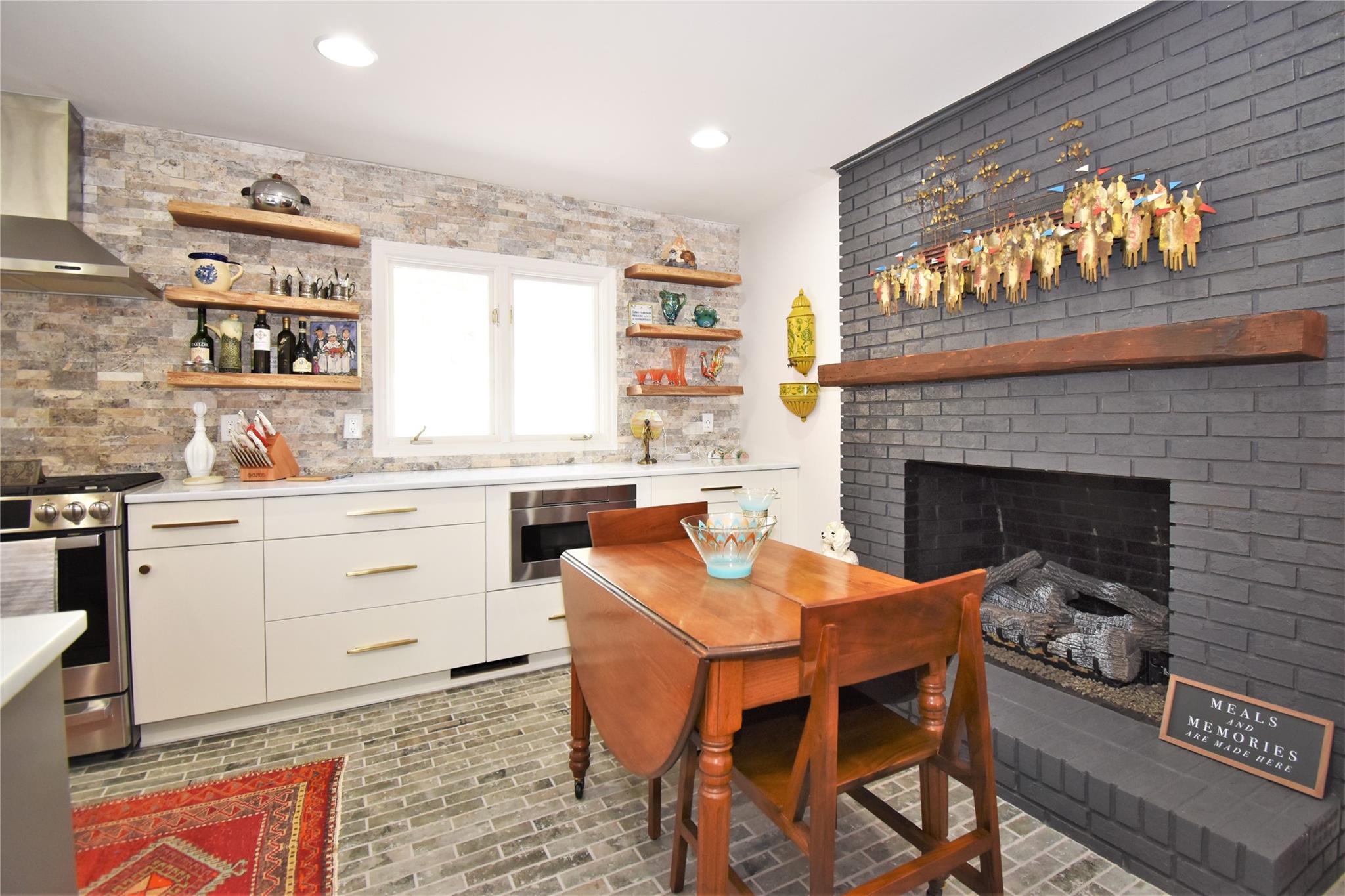 123 Marion Street Tryon, NC 28782 - Photo 10 of 48 Gallery Image 10