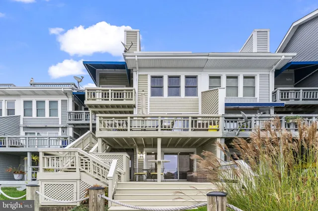 $849,500 | 8074 Windward Key Drive, Chesapeake Beach, MD 20732