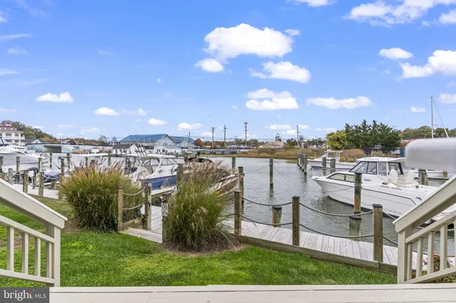 $849,500 | 8074 Windward Key Drive, Chesapeake Beach, MD 20732