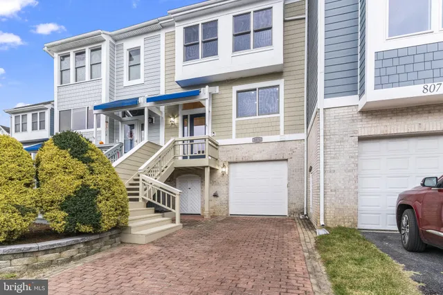 $849,500 | 8074 Windward Key Drive, Chesapeake Beach, MD 20732