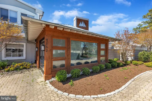 $849,500 | 8074 Windward Key Drive, Chesapeake Beach, MD 20732