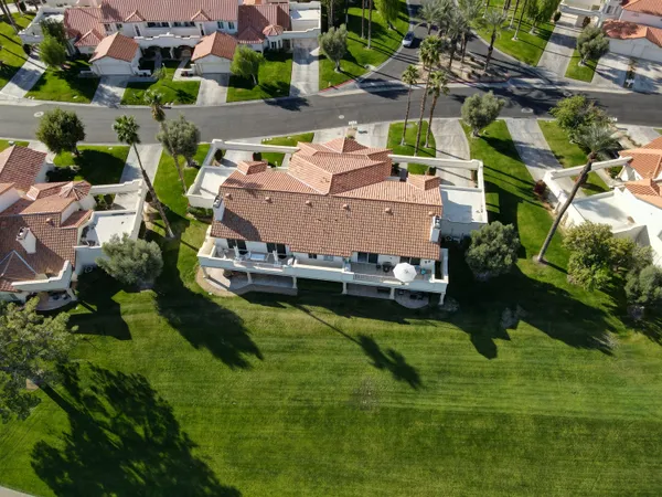 $469,900 | 272 Vista Royale Circle East, Palm Desert, CA 92211