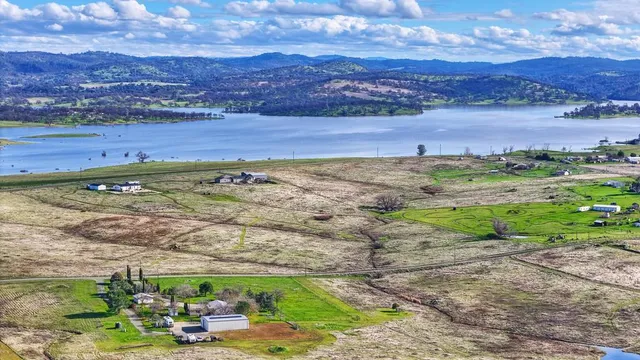 $749,900 | 3542 Hokan Lane, Wheatland, CA 95692