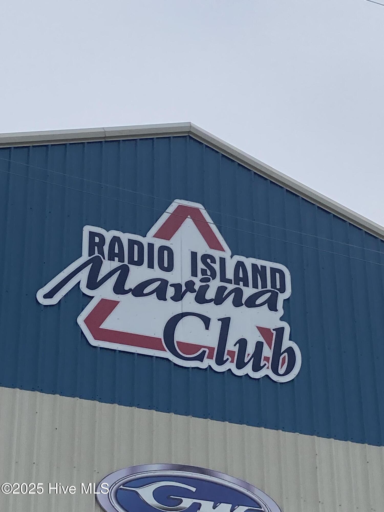 108 Old Causeway Road Beaufort, NC 28516 - Photo 3 of 9 IMG_6857