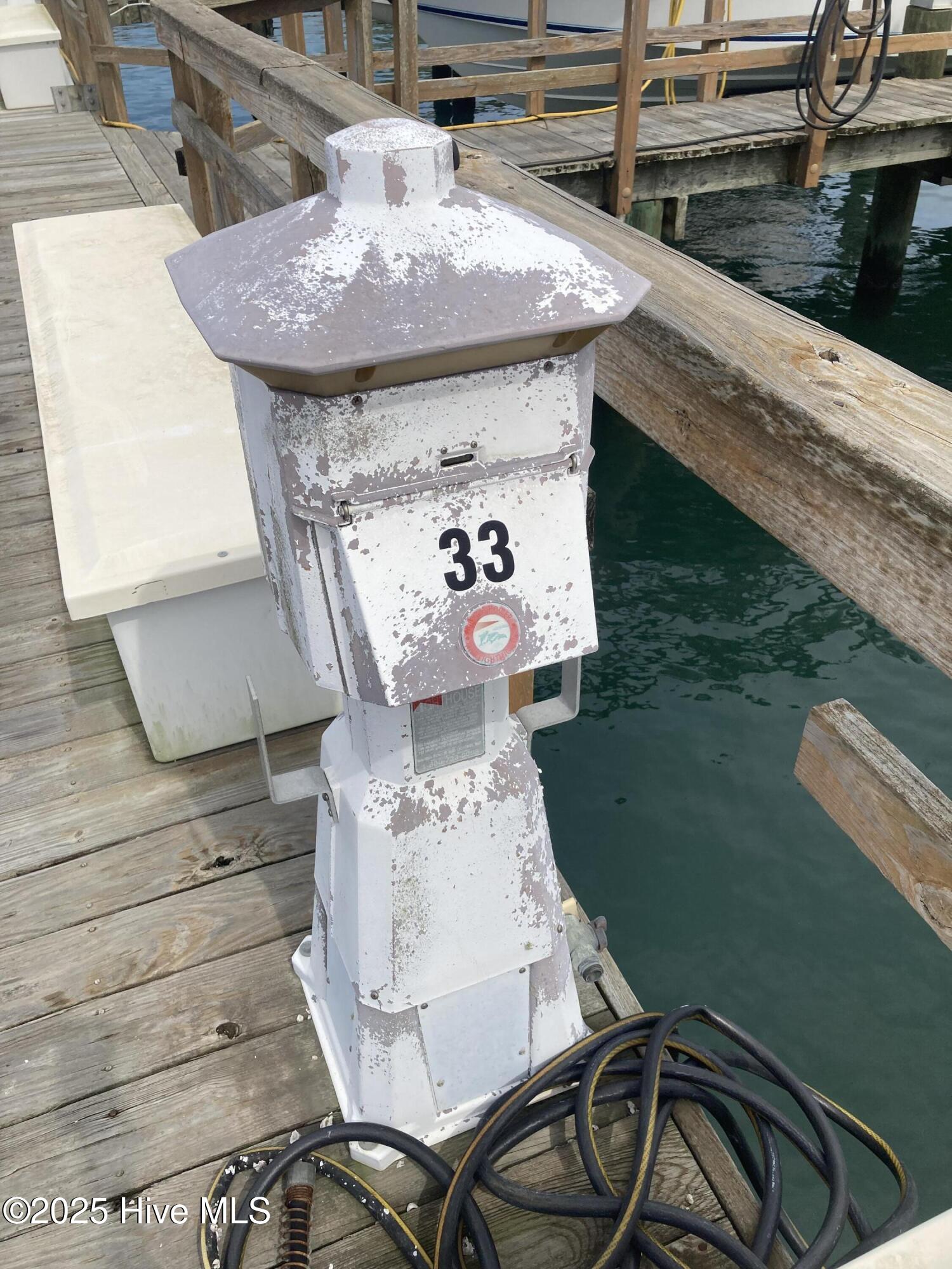 108 Old Causeway Road Beaufort, NC 28516 - Photo 4 of 9 IMG_6859