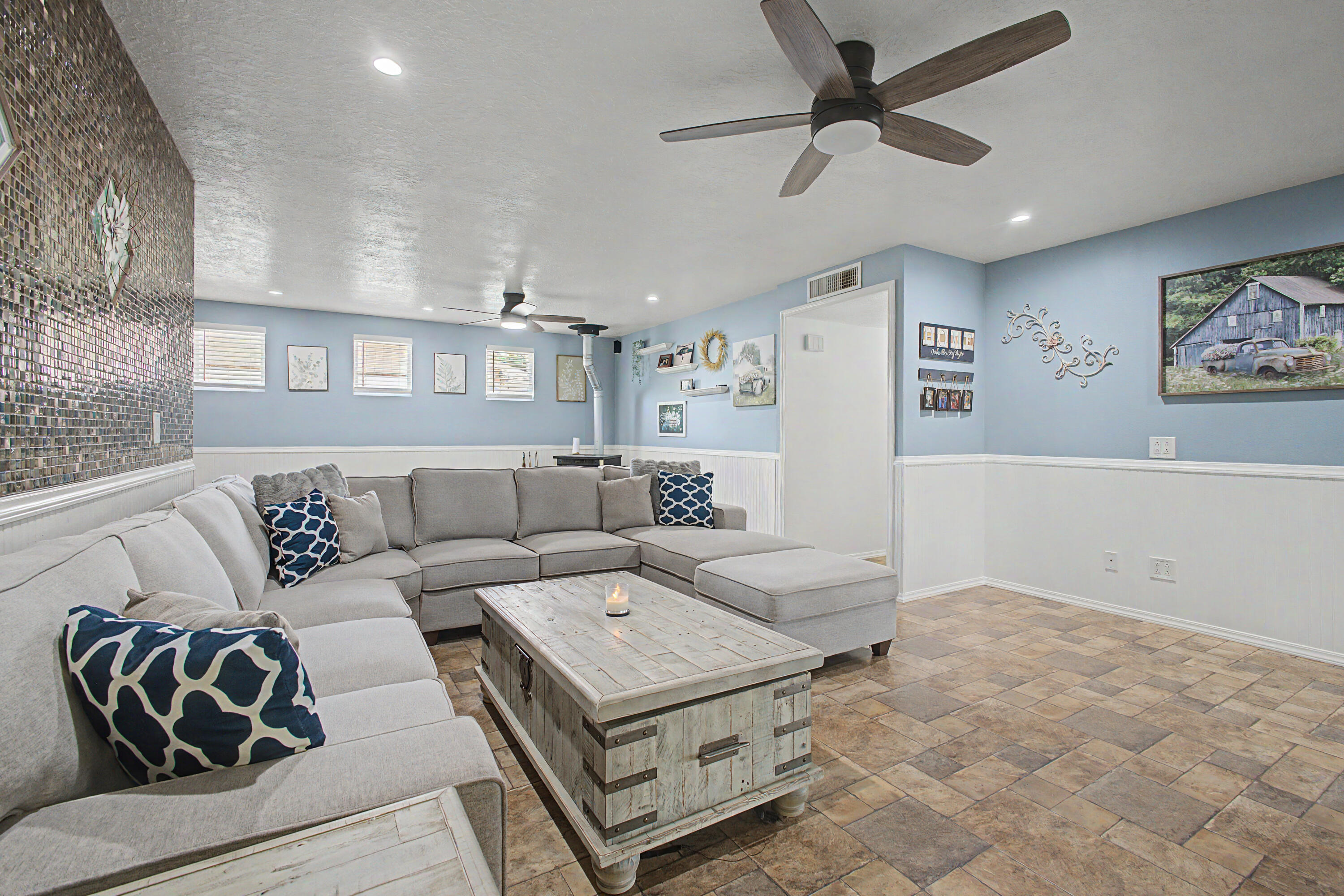 115 Ventura Road Belen, NM 87002 - Photo 2 of 34 Gallery Image 2