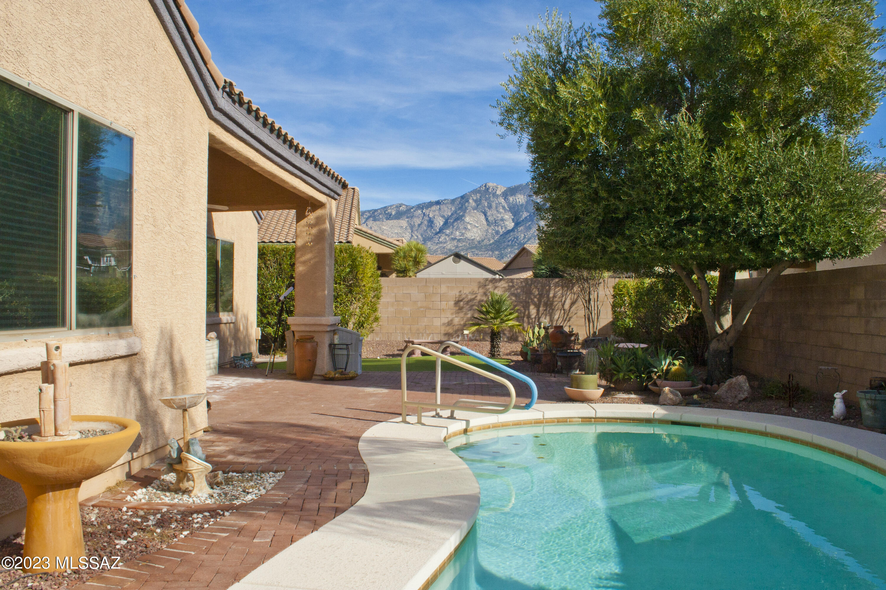 15014 North Pelham Road Tucson, AZ 85739 - Photo 4 of 36