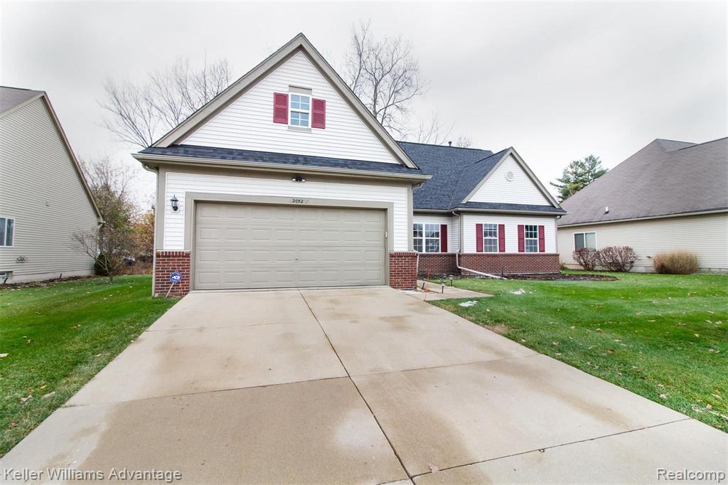 2052 Lagoon Drive Rochester, MI 48309 - Photo 29 of 32
