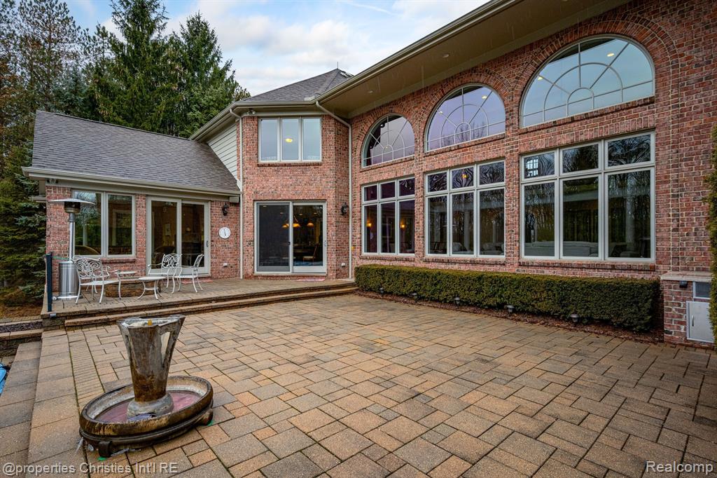 59801 Eight Mile Road South Lyon, MI 48178 - Photo 80 of 98 Gallery Image 80