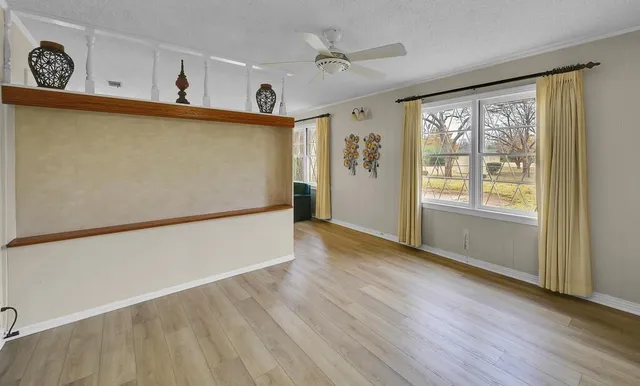 $220,000 | 136 Bowie Street, McGregor, TX 76657