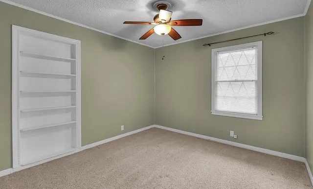 $220,000 | 136 Bowie Street, McGregor, TX 76657