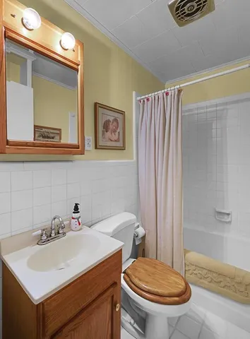 $220,000 | 136 Bowie Street, McGregor, TX 76657