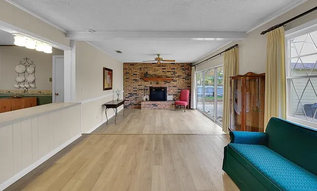 $220,000 | 136 Bowie Street, McGregor, TX 76657